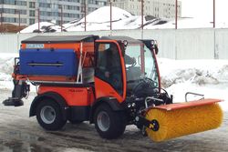 многофункциональная машина HOLDER M480
